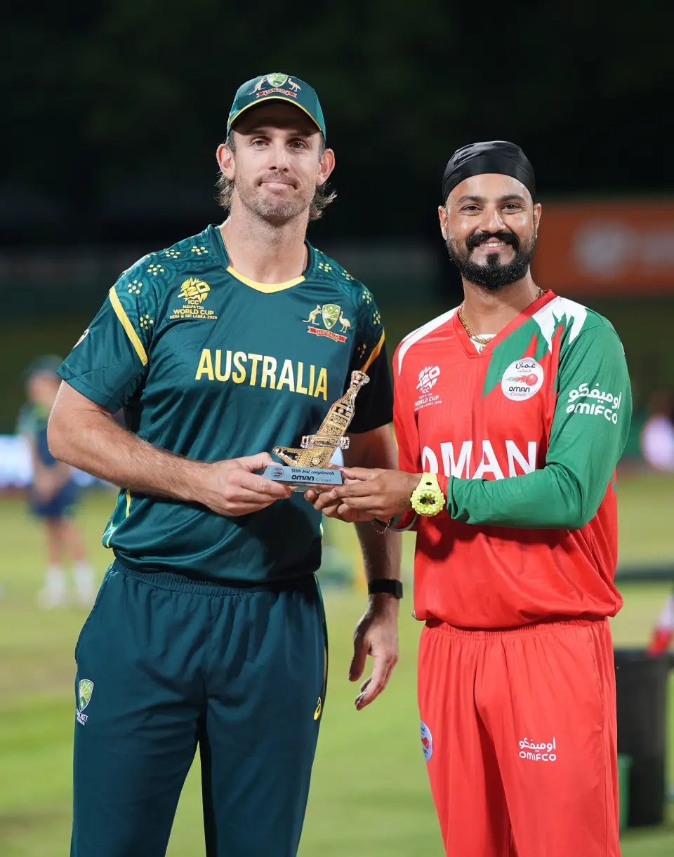 Mitchell Marsh and Jatinder Singh at the toss